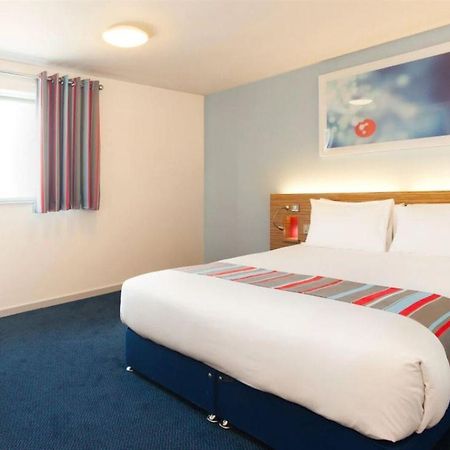 Travelodge Clacton On Sea Central Exterior photo