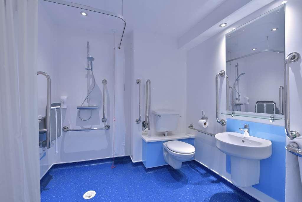 Travelodge Clacton On Sea Central Room photo